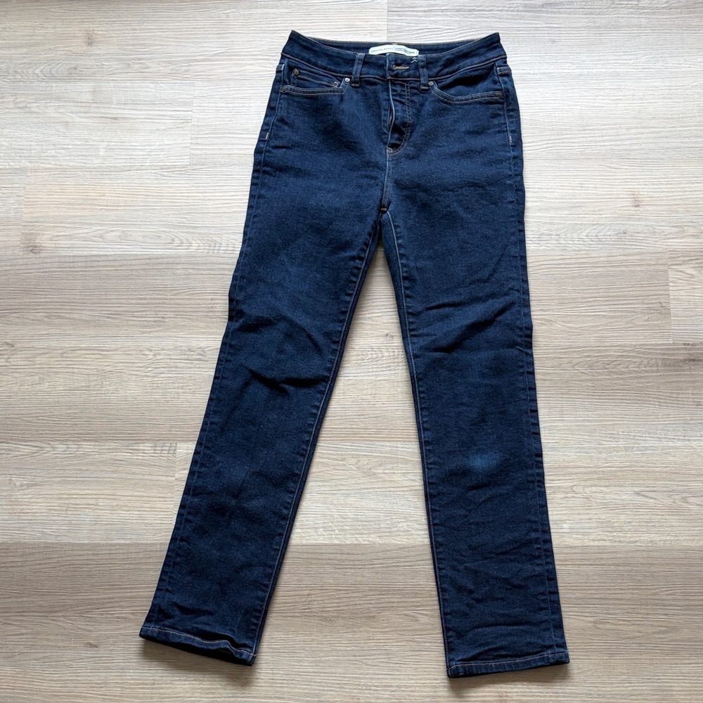 DENVER HAYES - DARK BLUE - STRAIGHT JEAN - SIZE 8
